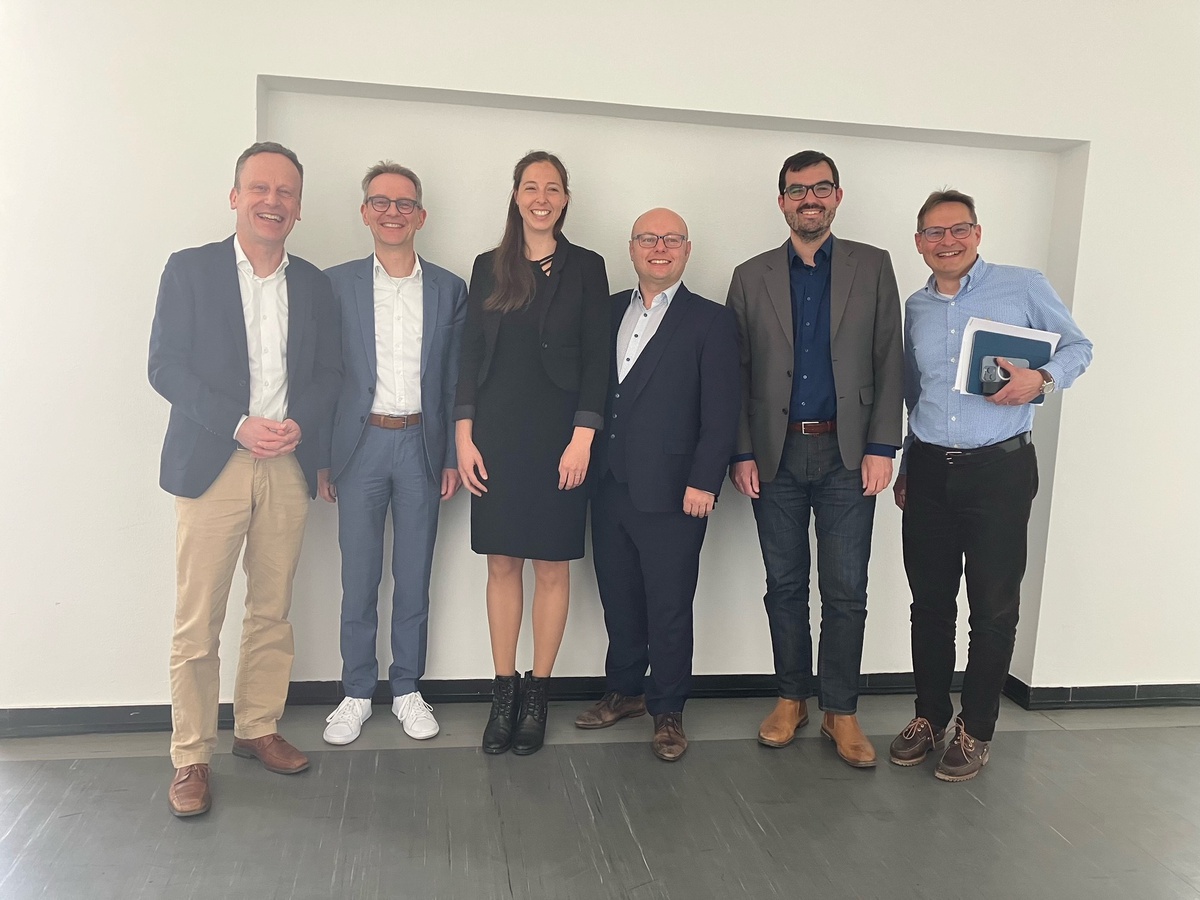 GRATULATION ZUR PROMOTION!