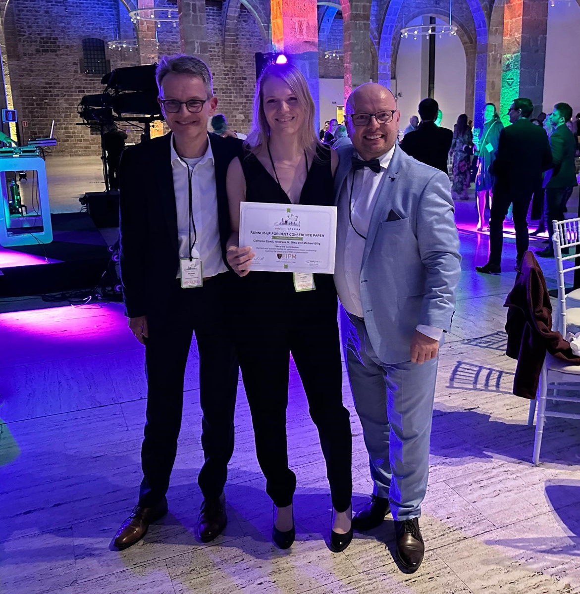 IPSERA 2023: Runner-up for best-conference paper" für den Forschungsbeitrag von Cornelia Ebadi