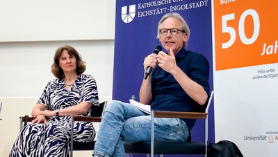 coco_debatte_05.jpg