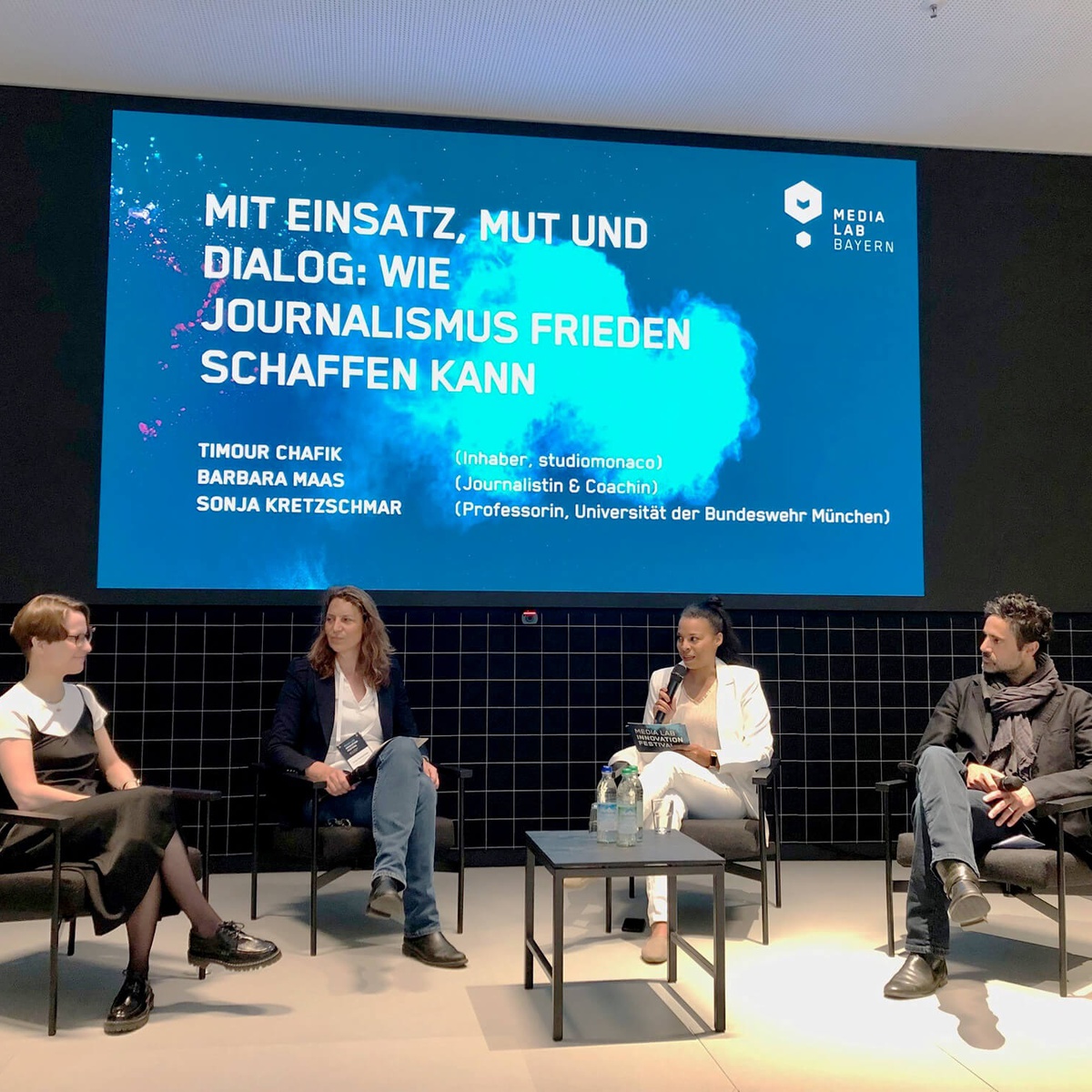 Innovation und friedensorientierter Journalismus: Prof. Dr. Sonja Kretzschmar beim Media Lab Innovation Festival 2023