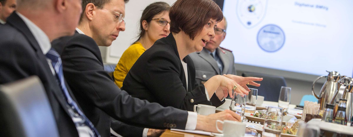 Digitalrat BMVg hat sich konstituiert.