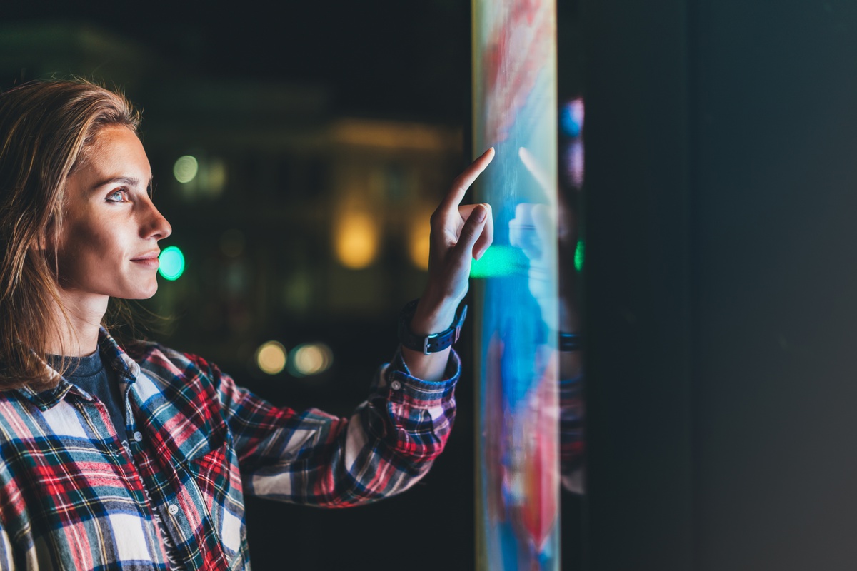 Pandemic Displays: Sichere Touchscreens in Zeiten von COVID-19