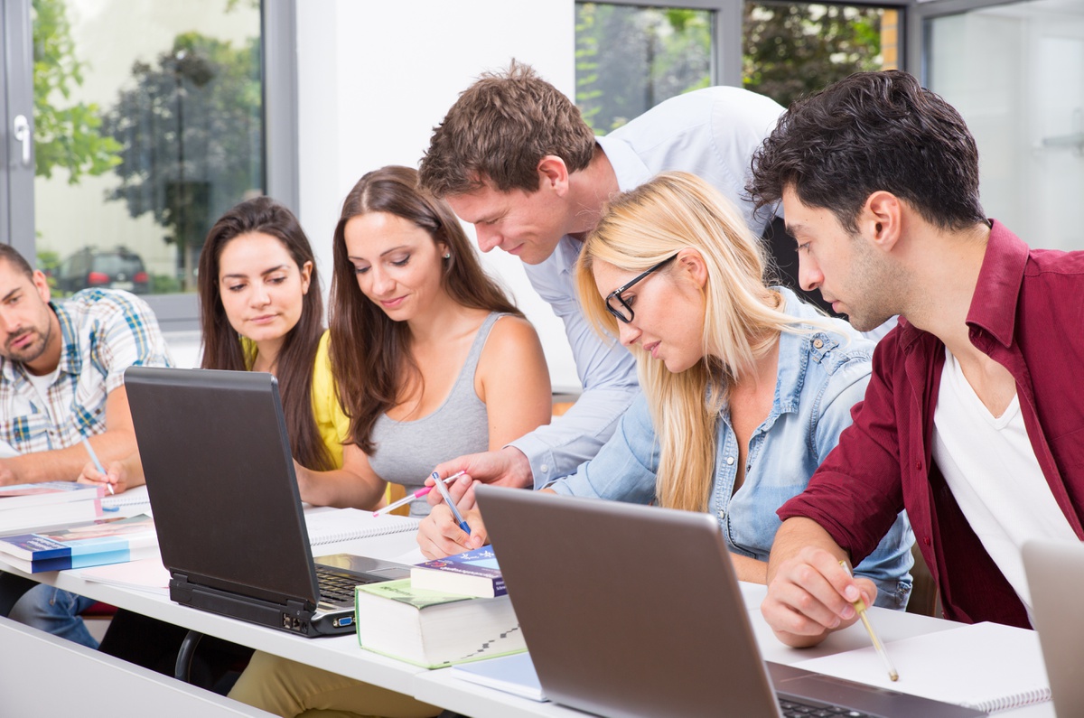 Bachelorveranstaltungen der Professur im FT 2021