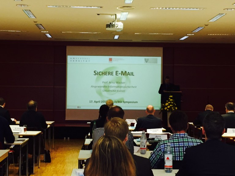 Prof. Dr. Arno Wacker auf dem 10. a-i3/BSI Symposium 2015