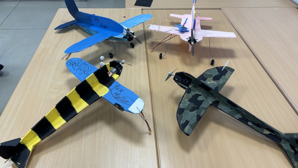 Die Flugzeugkollektion von 2024.