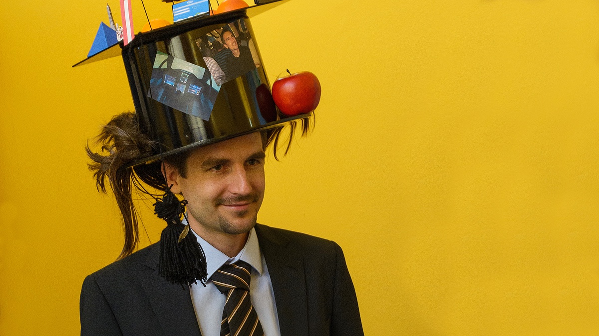 Dipl.-Ing. (FH) Stefan Gangl ist Doktor der Ingenieurwissenschaften