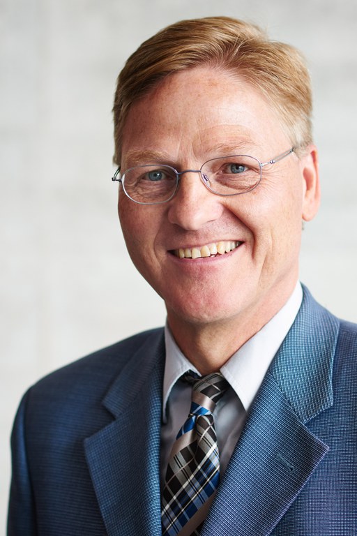 Thiemann_gross.jpg