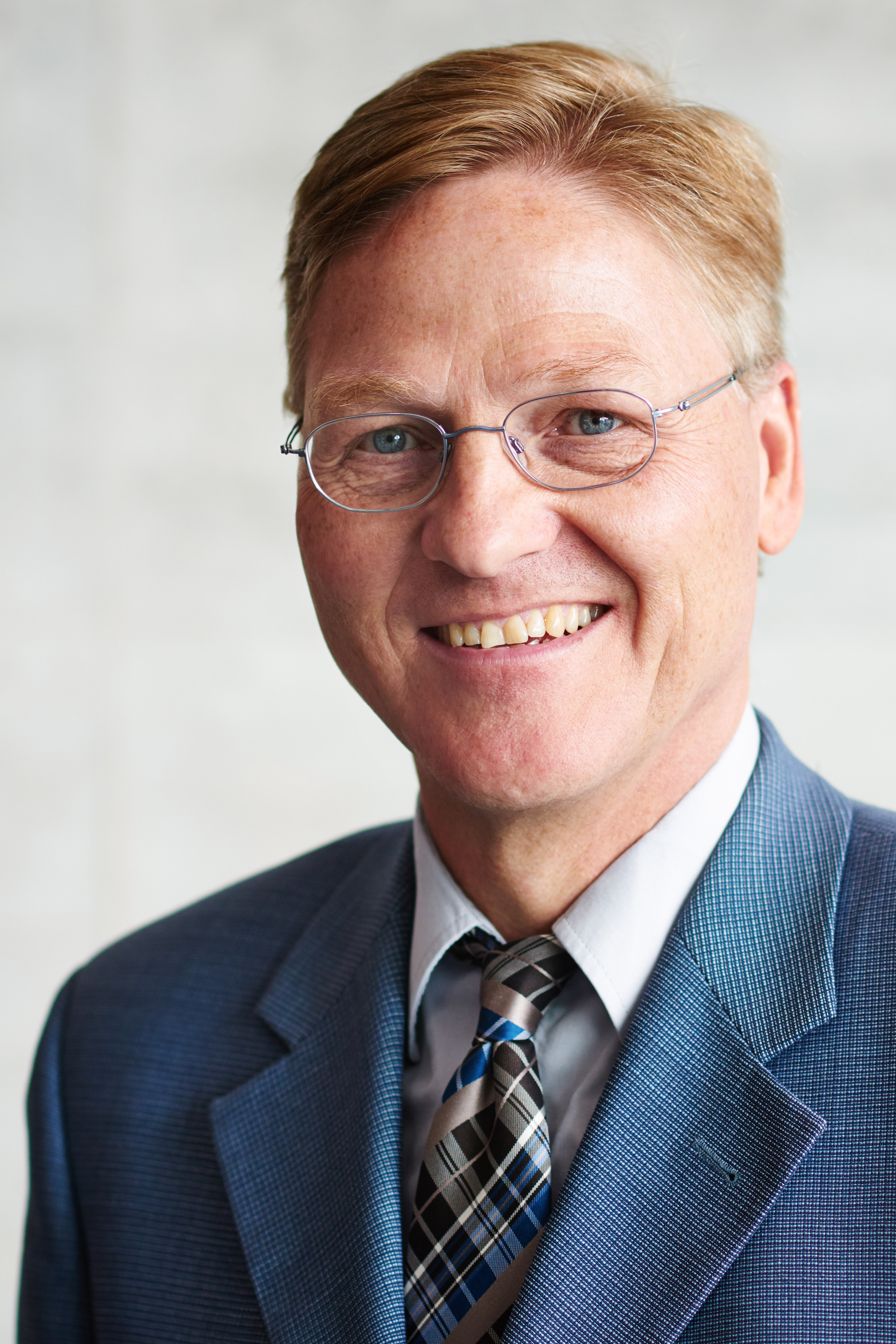 Thiemann_gross.jpg