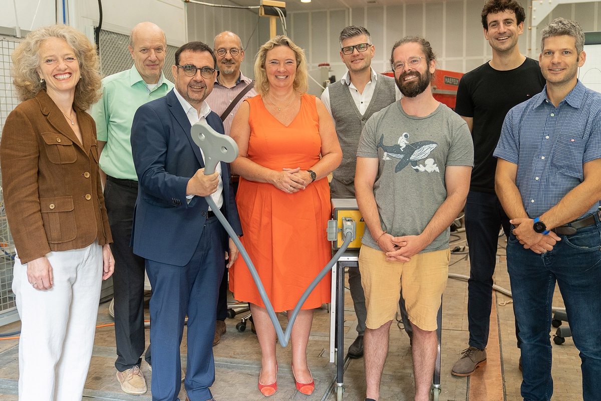 Bayerischer Gesundheitsminister zu Besuch an der Universität