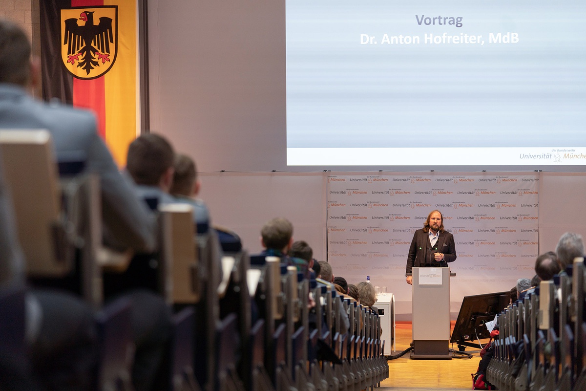Dr. Anton Hofreiter: Impulse zur Sicherheitspolitik