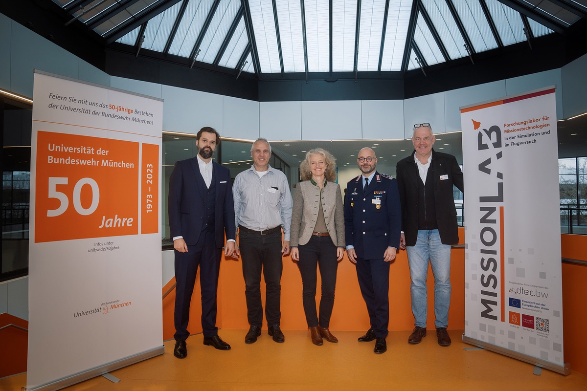 Zukunft der militärischen Luftfahrt: Symposium des FZ MARC