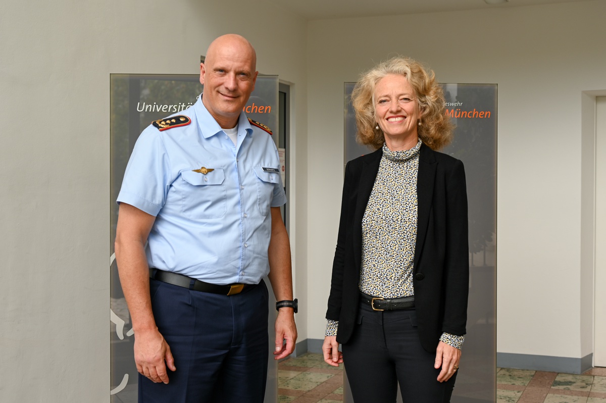 Inspekteur der Luftwaffe zu Besuch auf dem Campus der UniBw M