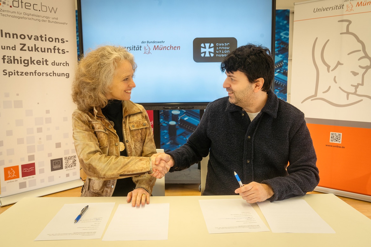 CIHBw und UniBw M vereinbaren strategische Partnerschaft