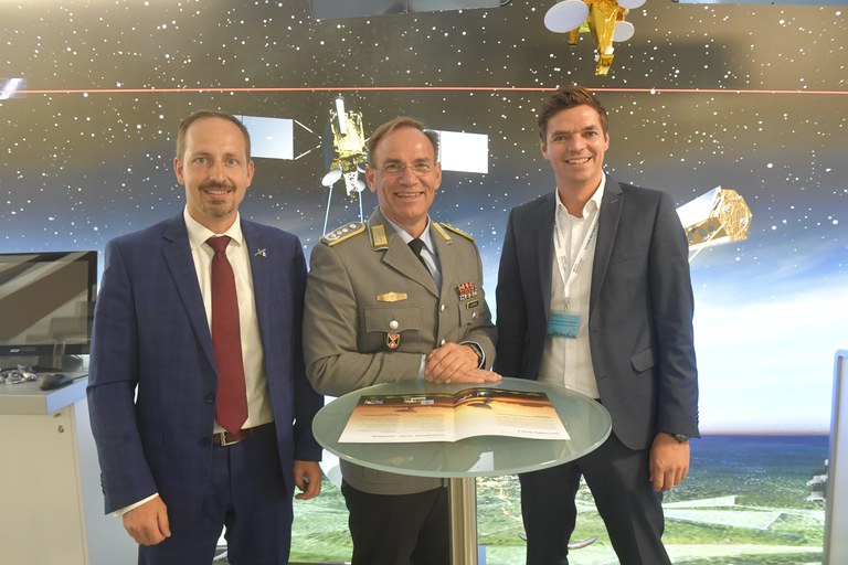 17.09.19_GOSATCOM 2019.JPG