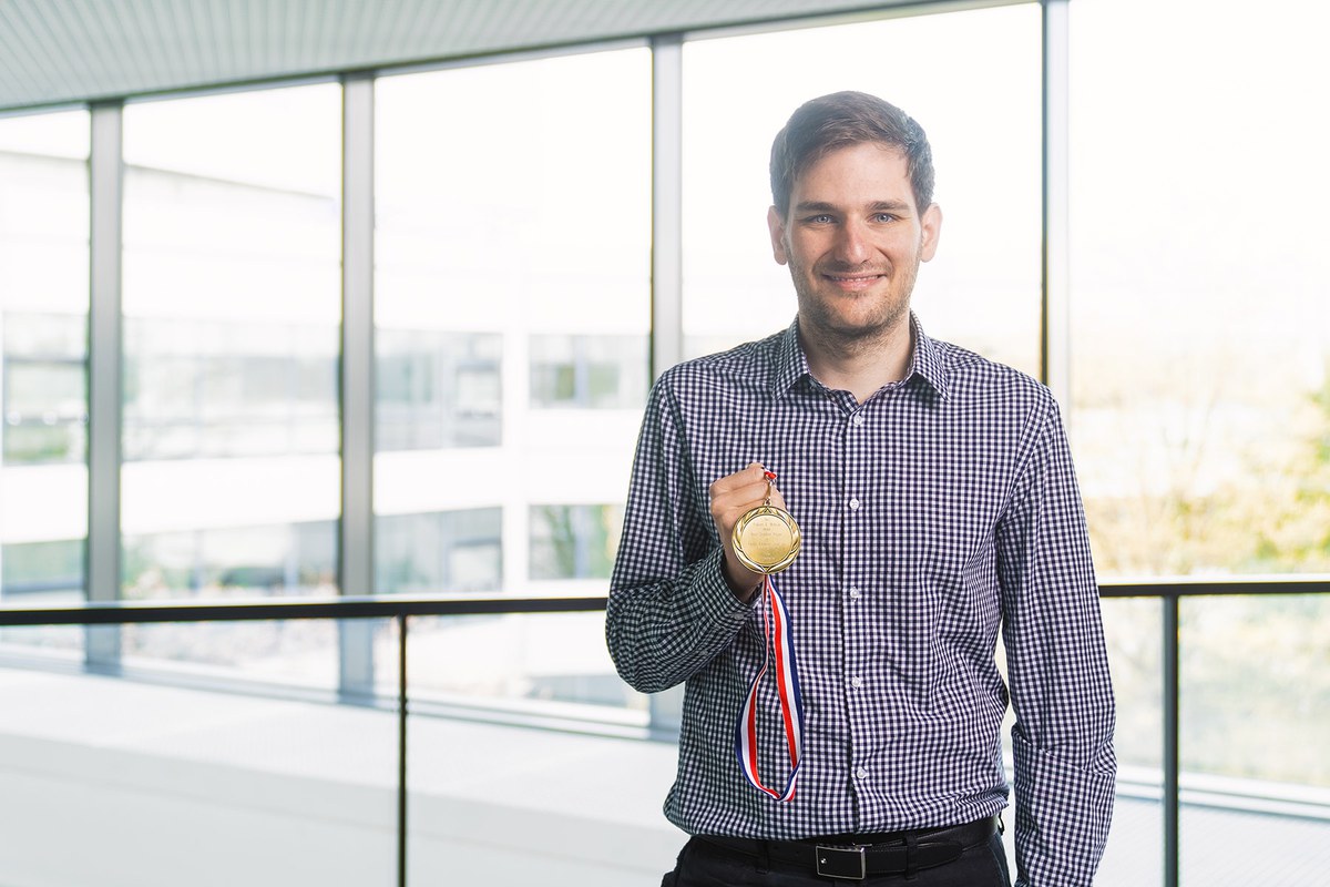Robert J. Melosh Medaille für Dipl-Ing. Ivo Steinbrecher