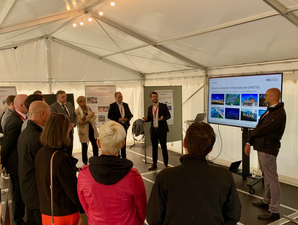 Von der Realität zum Hybriden Digitalen Zwilling: Das IMCS präsentiert sich auf der ersten dtec.bw Jahrestagung