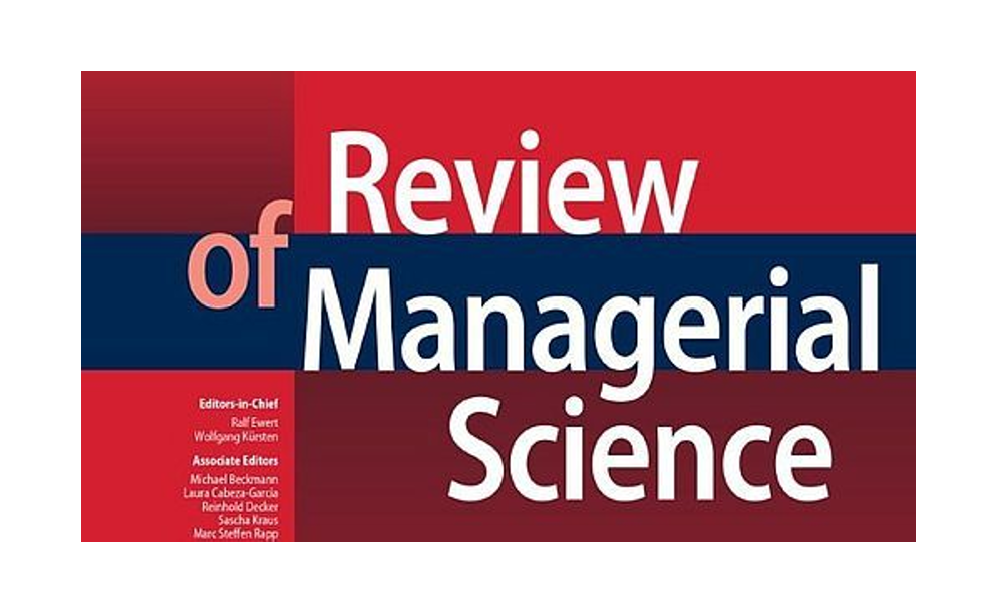 Prof. Baccarella zum Associate Editor im Review of Managerial Science ernannt.