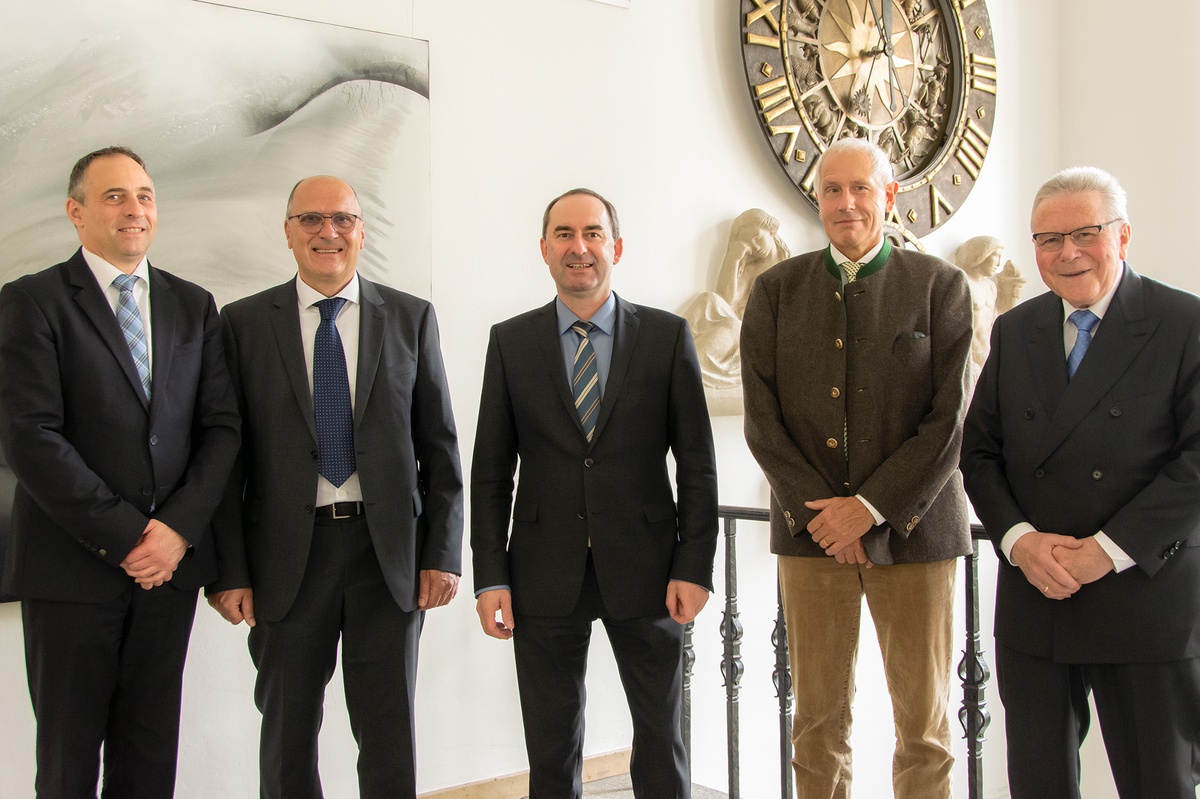 Gespräch über Landesentwicklung mit Bayerischem Wirtschaftsminister Hubert Aiwanger