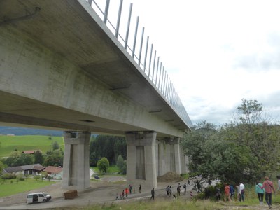 Talbrücke Bergen im Zuge der A8 München - Salzburg