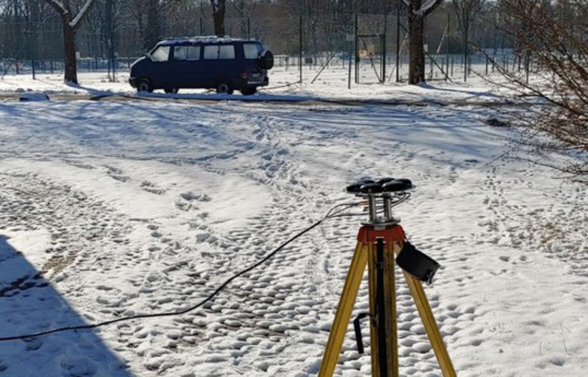 New GNSS antenna array setup