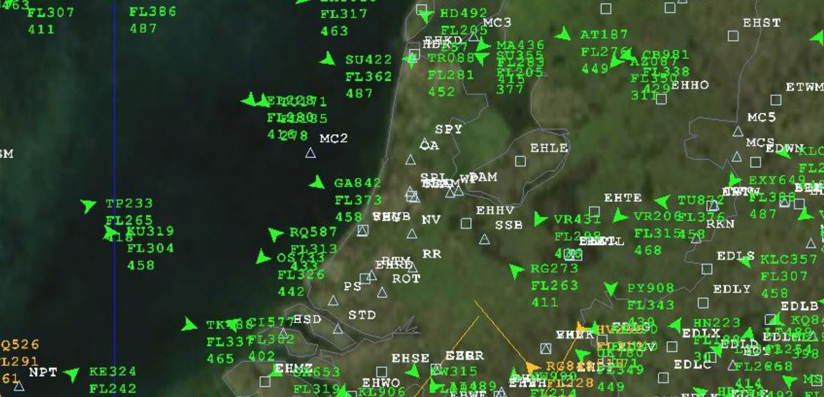 air traffic simulation