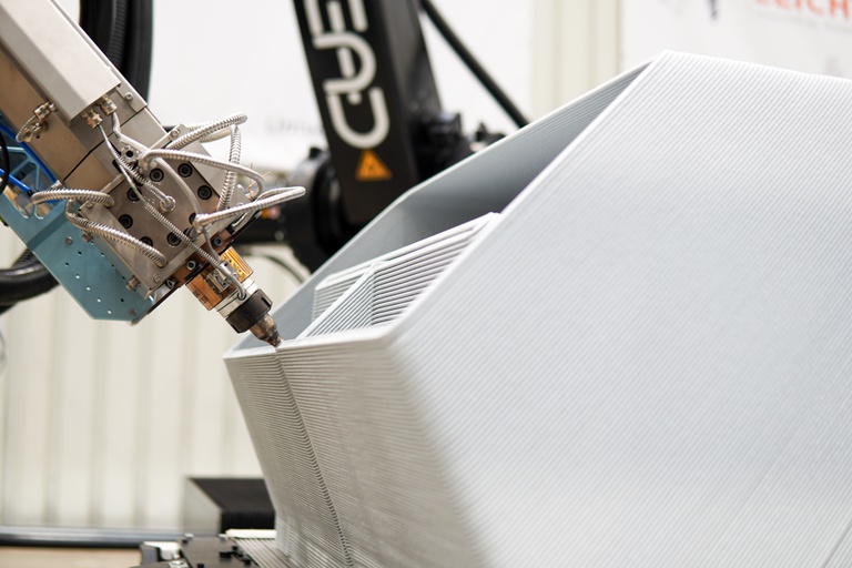 Moritz Wesseler 3D Printed Boat-08.jpg