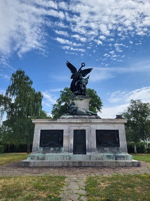 Denkmal.jpg