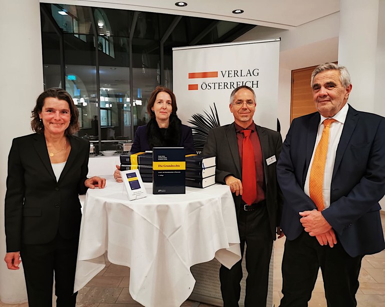 Berka-Binder-Kneihs Präsentation.JPG