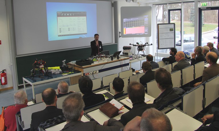 Hörsaal.jpg