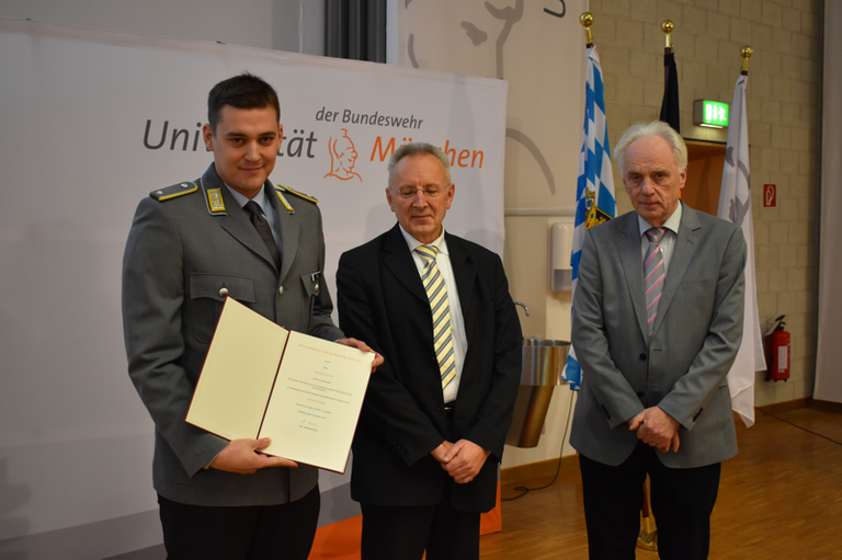 Gereon Such honored.png