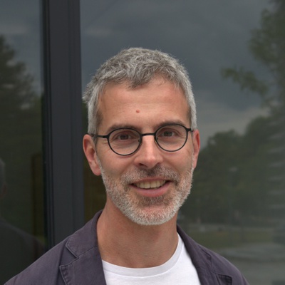 Büro: Gebäude 33, Raum 3153 Email: endre.danyi@unibw.de Tel.: +49 89 6004 3922