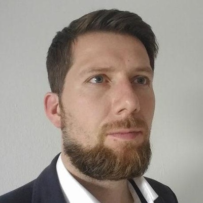 Dr. Tobias Uhlig