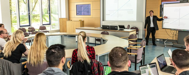 Präsenzlehre in Kleinstgruppen